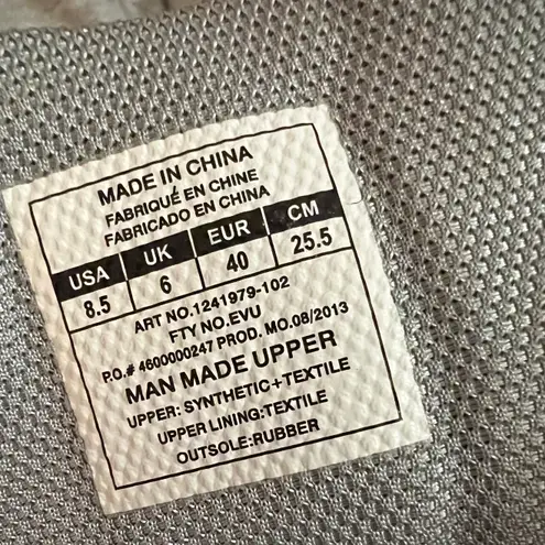 Pulse Women’s Micro G Running Sneakers