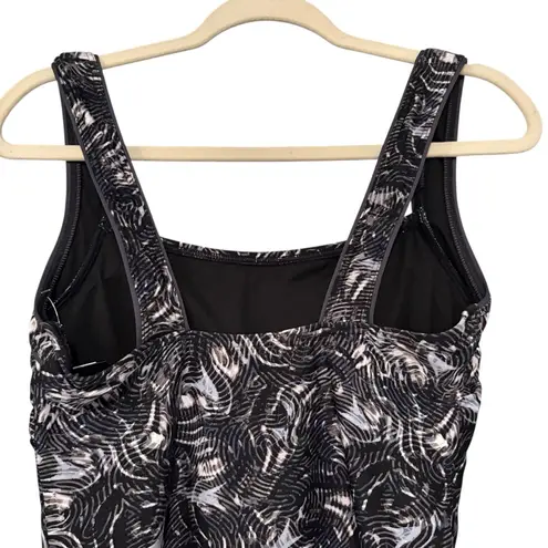 NWT, TYR Quake Durafast Elite Square Neck Controlfit One Piece Swimsuit, Sz 14 Blue