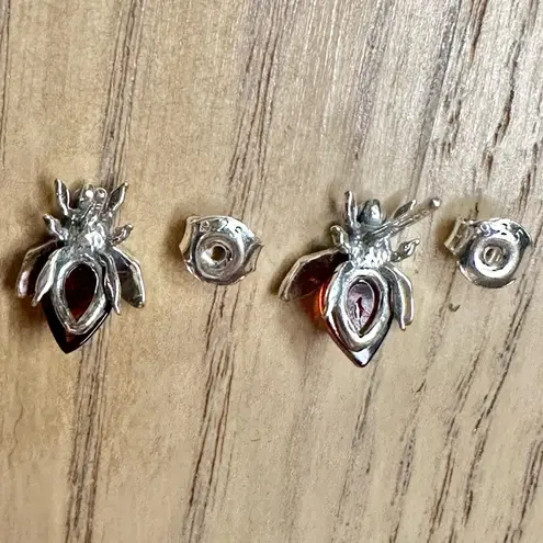 NWT Sterling Silver Amber Bumble Bee Stud Earrings