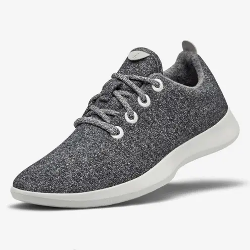Allbirds Woman’s Wool Runners in Natural Grey (Light Grey Sole) Size 8
