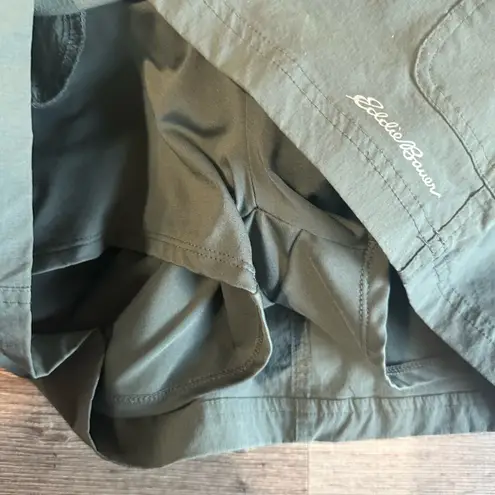 Eddie Bauer  Green Skort Skirt – Active, Comfortable & Stylish - Image 2