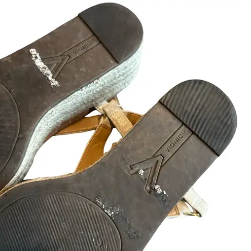 Vionic Kirra Wedge Sandals Ankle Strap Open Toe Cream Jute Shoes Size 7.5 Womens