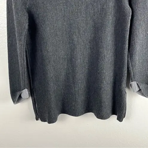 St. Tropez 100% Fine Merino Wool Charcoal Gray Side Zipper Detail Top, Medium