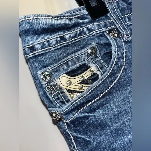 Miss Me  Y2K Vintage and Retired Paisley Crystalized Designed Capri Jeans Size 31