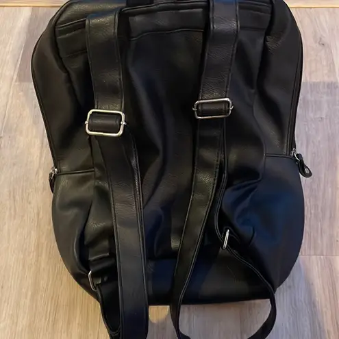 American Eagle  Vinyl (leather look) backpack