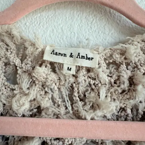 Aaron & Amber Fuzzy Loop Knit Boho Cardigan Sweater in Beige size Medium NWOT Tan