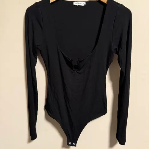 Good American  Stretch Jersey U Ring Bodysuit Long Sleeve Black- Size Medium (2)