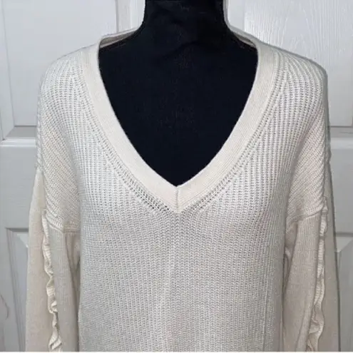 EXPRESS  Cream Ruffle Sleeve Sweater(Size Small) - Image 5