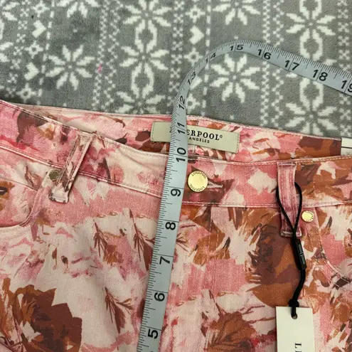 NWT Stitch Fix Liverpool Hannah Fray Hem Crop Jeans Pink Floral Size 12/31