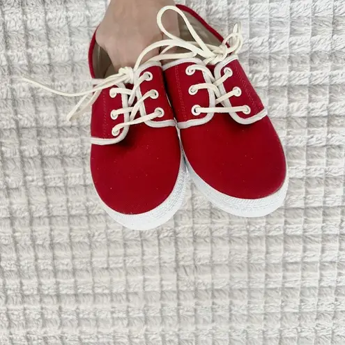 VEJA Mediterranee Red Canvas Sneakers