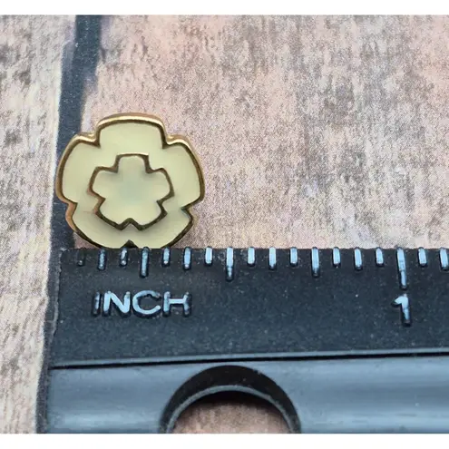 Monet Lot of 2 Dainty Earrings Cream Stud Flowers & Oman Drop Pearl & Rhinestone