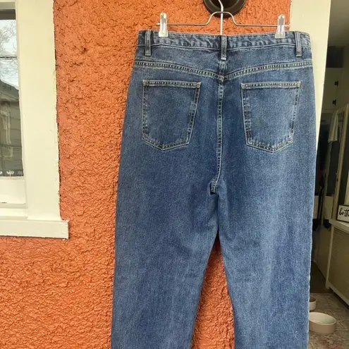 Pretty Little Thing  Plus Split Hem Denim Jeans Size US 12