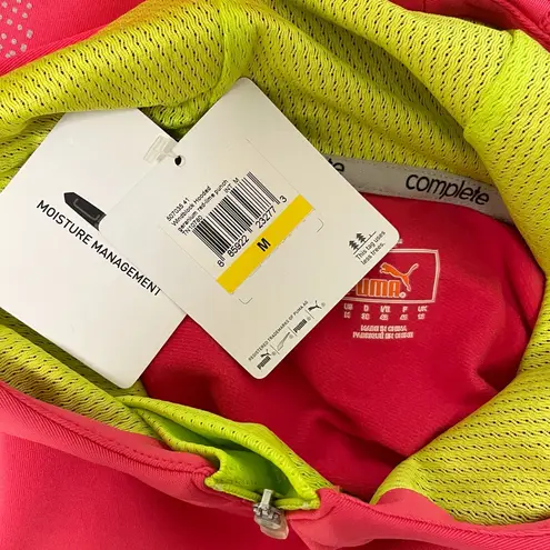 Puma  Geranium Punch Windblock Hooded Soft Shell - Image 8