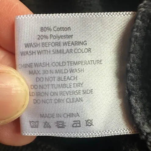 ZYIA Active Dream Big Crewneck Sweatshirt Women's Size Medium Athleisure Casual Black