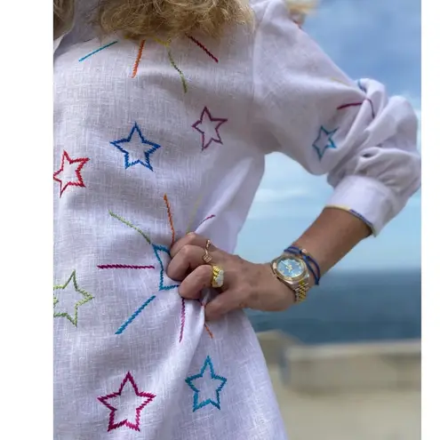 Bits And Pieces To Go Stary Shirt Dress White Multicolor Embroidered Star M/L Size L