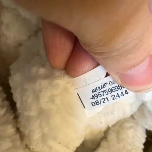 Aerie Offline by  Mustard Brown Quilted Bomber Jacket M Puffer Cozy Fall Layer - Image 6