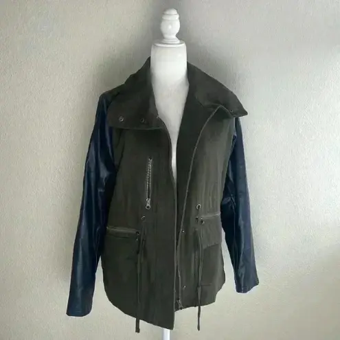 VICI  Jacket Spring Coat and Faux Vegan‎ Leather Sleeves