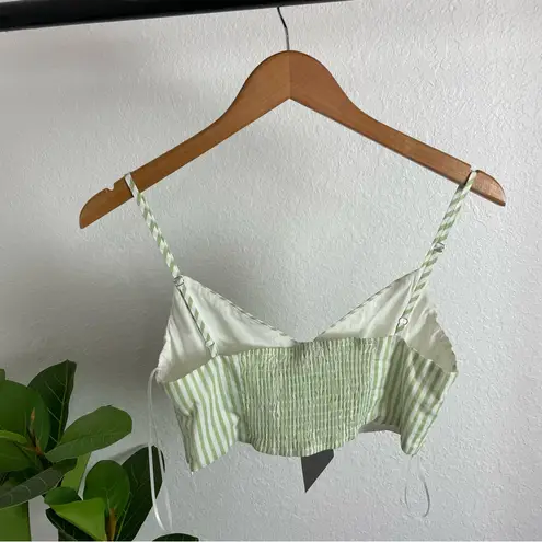 Le lis 🛎️ 5/$20 NWT  Pompano Striped Crop Top Size S