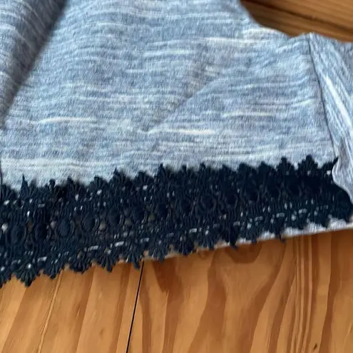 Atmosphere Blue & White with Blue Lace Decoration 3/4 Sleeve Top Size 4 USA