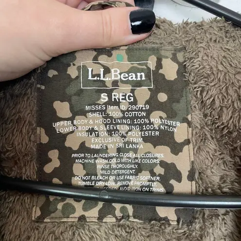 L.L. Bean Woman's Sz S Green Camo Printed Hooded Fleece Lined Winter Jacket