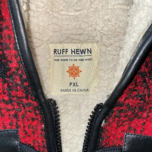 Ruff Hewn Hooded Sherpa Vest