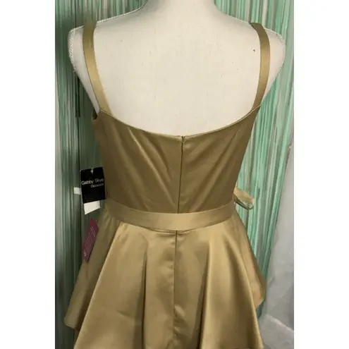 Gabby Skye Occasion Gold Fit & Flare Cocktail Dress, Homecoming, NWT, Size 6