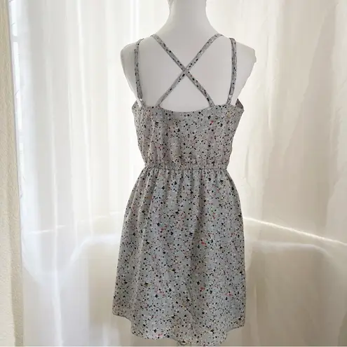 BCBGeneration BCBG Grey/Blue Confetti Splashed Cross Front Mini Size Medium