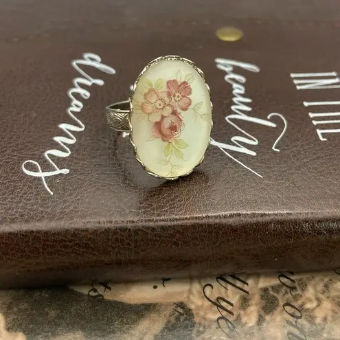 Vintage Flower Cameo Adjustable Steel Ring