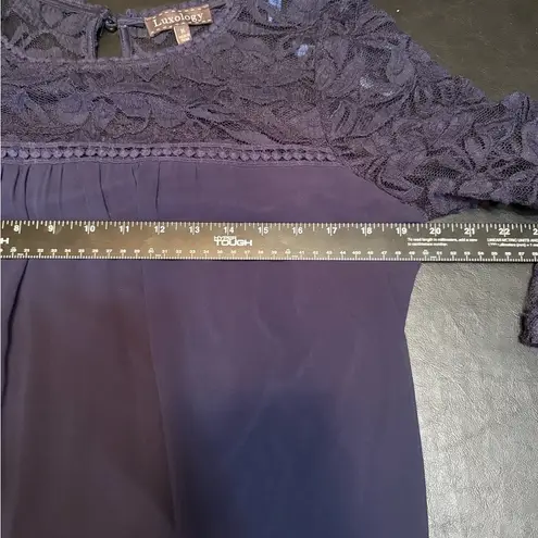 Luxology Blue Bell Sleeve Crew Neck Dress size M