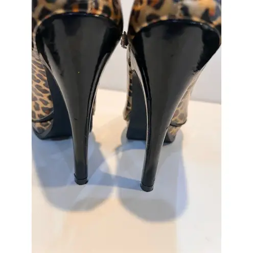 Pinup Couture Women's Cheetah Print Peep Toe Heels Size 6 Party Shoes Brown