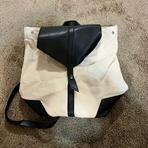 Deux Lux backpack