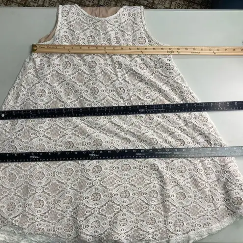 Sharagano Women’s Ivory & Tan Lace Shift Dress Size 6 Sleeveless
