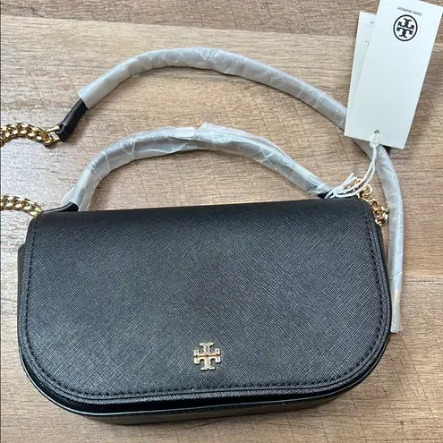 Tory Burch  Black and Gold Chain Strap Bag
order (A4)