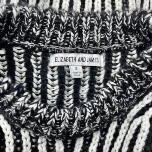 Elizabeth and James Black Striped Chunky Knit Crewneck Sweater Small