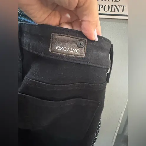 Women's Black Skinny Jeans. Size 2