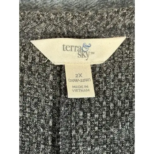 Terra & Sky long sleeve V