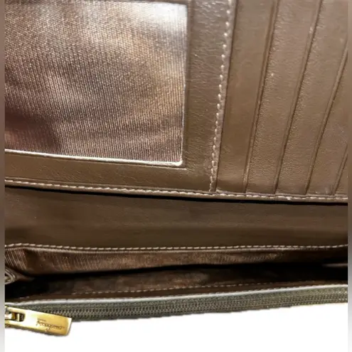 Salvatore Ferragamo Authentic Long Wallet