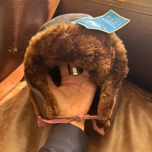 Vintage genuine Russian fur trapper aviator hat in rich chocolate brown NWT