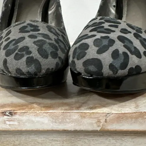 Circa Joan & David Leopard Print Genuine Leather Platform Heels Women’s Sz 6 Gray
