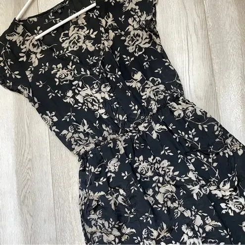 Babaton Aritzia 100% Silk Floral Mini Dress Black (Small) classy cocktail party