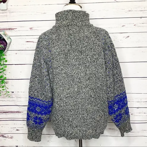 Vintage Segue Gray & Blue Fair Isle Wool Sweater Size Medium
