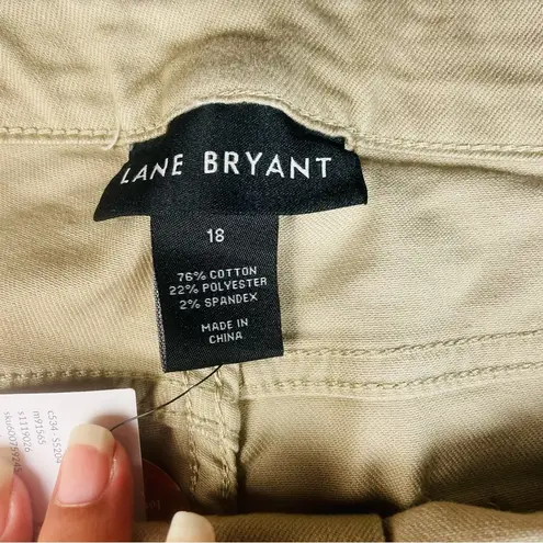 Lane Bryant New  Women's Signature Fit Slim Bermuda Short 18 Natural 221