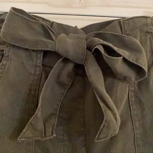 H&M  Army Green High Rise Paperbag Shorts with Tie Size: 2