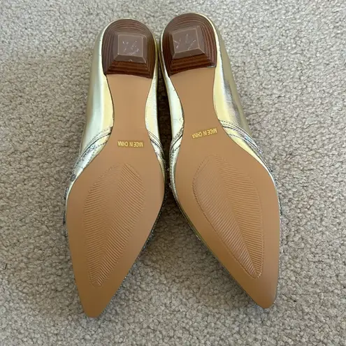 N.Y.L.A. Gold Leather/Beaded Pointed Toe Shoes sz 7