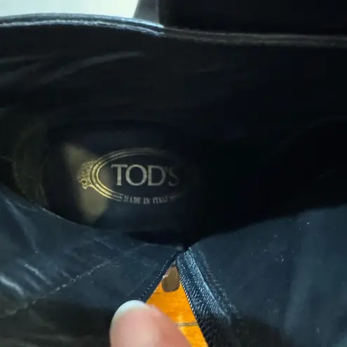 TOD'S Gomma Ankle Leather Boots Black Gold Buckle Sz EU40