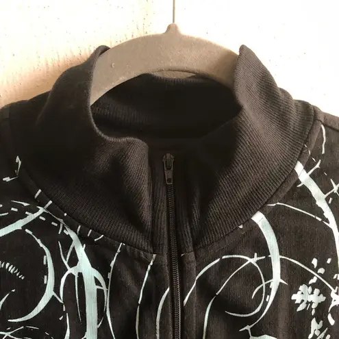 Soma Sweatshirt Casual Lightweight Full Zip Up Black w/ Blue Design Sz M EUC