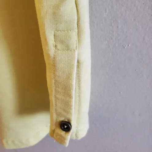 Jane and Delancey Medium vintage look light yellow blouses top