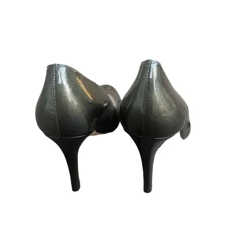 LK Bennett  STILA COURTS OLIVE PATENT ROUND HEELS PUMPS 39 - Image 4