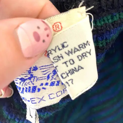 90s TALLY HO Green and Blue Plaid Gold Button Accent Button Up Cardigan Size L