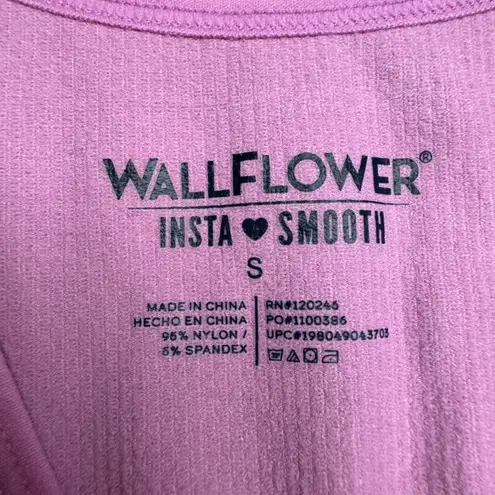 Wallflower Insta Smooth Ribbed V Neck Cropped Tank Top Lilac Size Small Pink